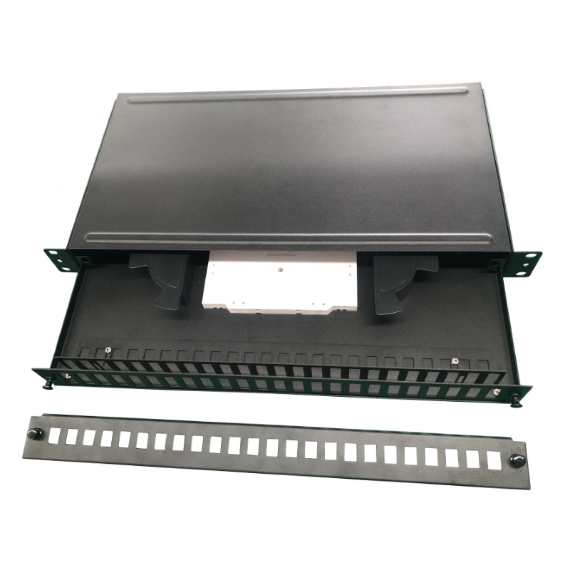 WPCFPP0224B | Box ottico 19" estraibile 1U 24 porte per 24 SC dx e 24 LC | WP Cabling | distributori informatica